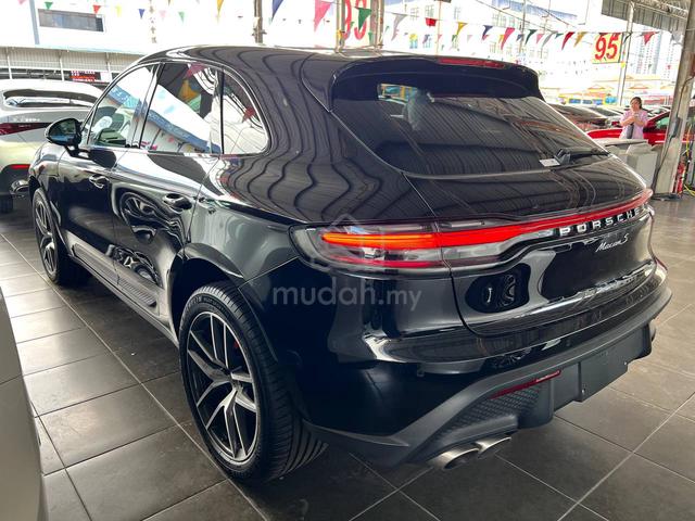 2022 Porsche MACAN S Recond - 3