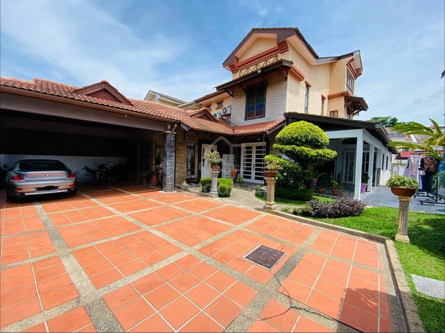 Double Storey Semi-D Ukay Perdana Ampang 1