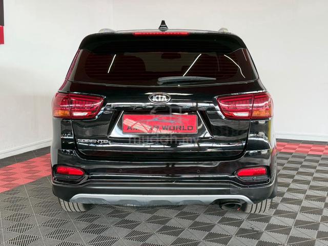 ORI2018 Kia SORENTO 2.4 HS FACELIFT P/BOOT 1OWNER - 4