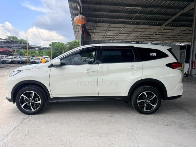 2019 Perodua ARUZ 1.5 X (A) ONE OWNER - 4