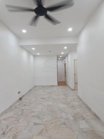 Puchong Taman Kinrara House For Rent Partly Furnish Move In Anytime 1