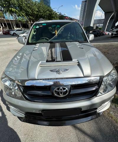 2006 Toyota FORTUNER 2.5 G (M) - 1