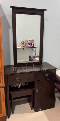 Carousel Image Selected