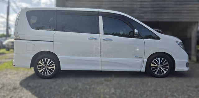 2015 Nissan SERENA 2.0 S-HYBRID HIGHWAY STAR - 3