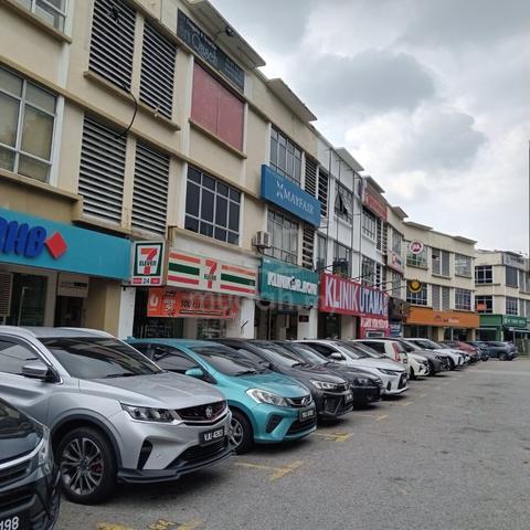 Shoplot for Rent Seksyen 9 Jln Medan PB 4 Same Row with Bank Main Road 1