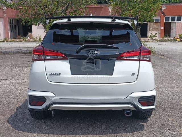 2021 Toyota YARIS 1.5 E (A) FACELIFT - FULL LO@N - 3