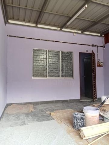 Double Storey Jln Kedidi Tmn Scientex For Rent 1