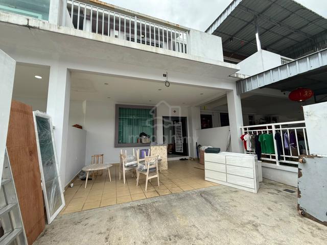 FULL LOAN Meridin East, Pasir Gudang The Greenway Double Storey House 1