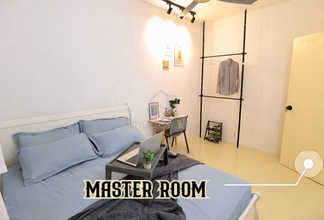 Palm Court Middle Room FEMALE Only Fully Furnished Near Gurney, Lotus 1