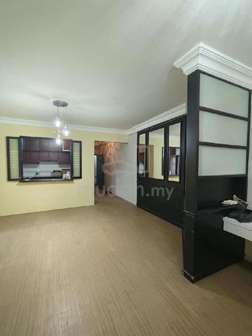 Idaman Condominium 1