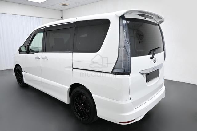 2016 Nissan SERENA 2.0 S-HYBRID HIGHWAY STAR A - 4