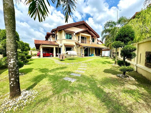 Big Land Size Shah Alam Freehold Extended Double Storey Terrace Corner 1