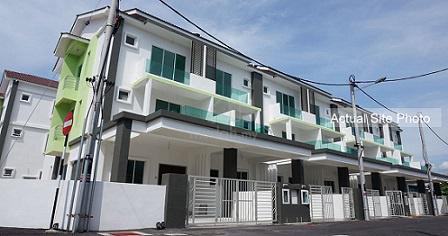 Maple Residences Butterworth 5 rooms 5 toilet 6 car park for rent 1