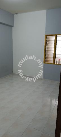 Pangsapuri Timur Taman Bukit Serdang Apartment Condominium For Rent In Serdang Selangor