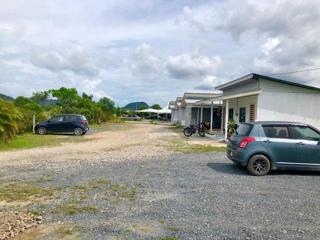 Tanah + 5 Chalet Untuk Dijual | 3 Minit ke Pantai Tanjung Rhu 1