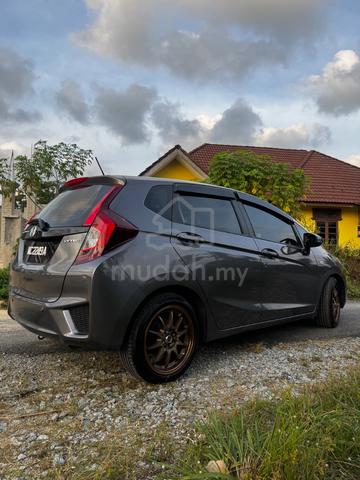 2015 Honda JAZZ 1.5 S (A) - 2