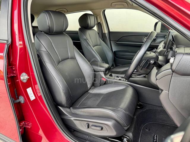 Honda HR-V 1.5 V Turbo 60k Km Mileage Under Wrrty - 4
