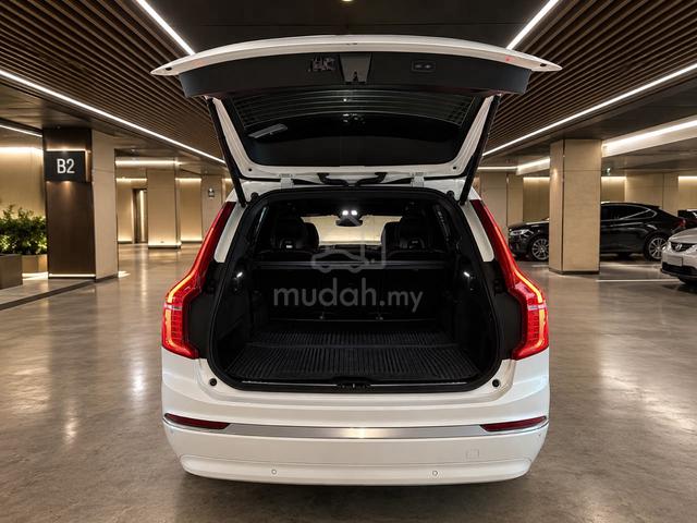 2024 Volvo XC90 RECHARGE T8 ULTIMATE Like New - 4