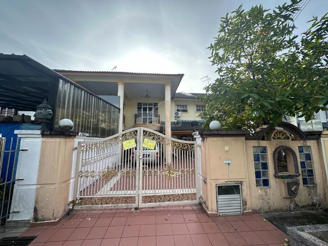DOUBLE STOREY TERRACE HOUSE @ JALAN MEMPELAM, KOtA JAYA FOR SALE 1
