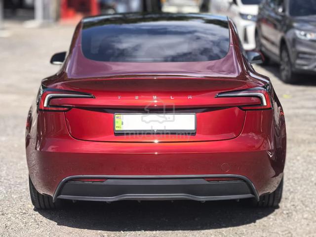2025 Tesla MODEL 3 PREMIUM RWD (A) ULTRA RED - 4