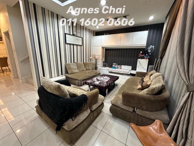 For Rent | Taman Kingfisher Sulaman | 2.5 Storey Terrace House 1