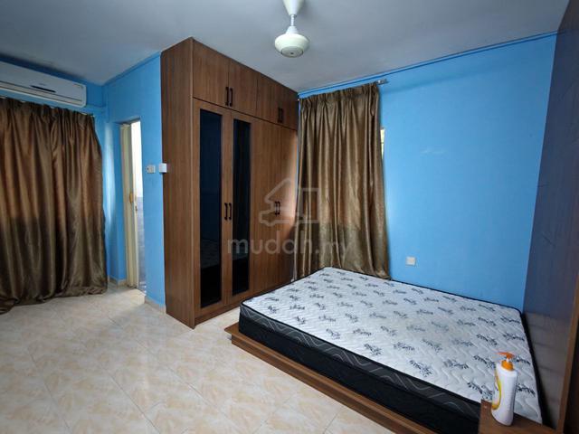 Permai Lake View Apartment 3