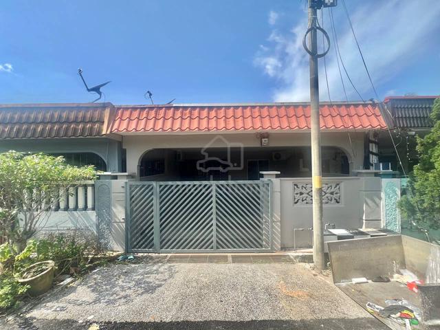 Kulai, Taman Meranti, 1"Storey 20x54 Full Loan, 5 Min to Aeon & IOI 1