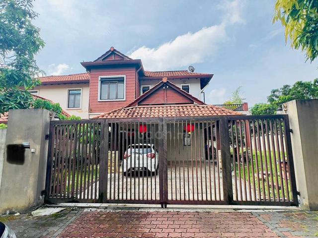 (CORNER LOT) FULL RENO SEMI D 2 Storey Alam Damai, Cheras Kuala Lumpur 1