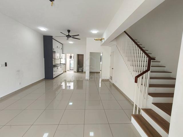 Limited 2-Sty Intermediate Lot 4R3B Palma Sand Gamuda Cove for Sales 1