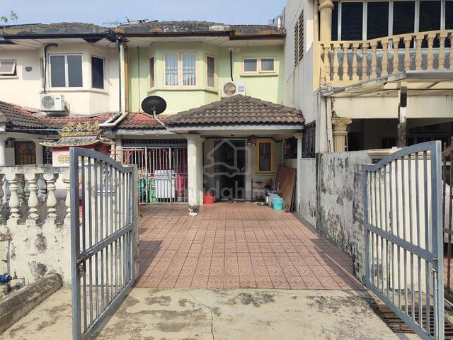 [Good Location] Double Storey Terrace House Bandar Baru  Ampang 1