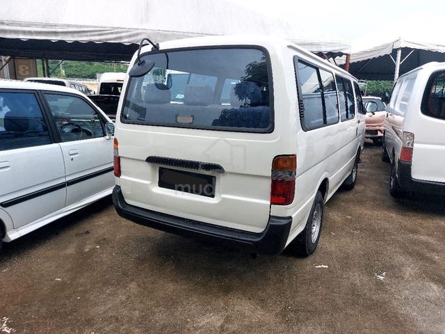 Toyota HIACE 2.0 LH112 (PETROL) WINDOW VAN - 3