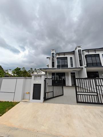 Unblock view  Brandd new 2 Storey Corner Taman Setia Eco Cascadia 1