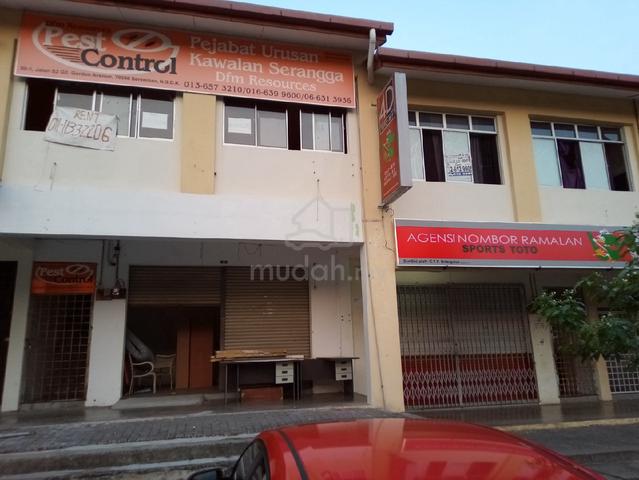 Ground floor shop lot at Seremban 2  1