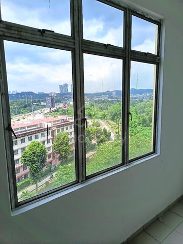Lagoon Perdana 1