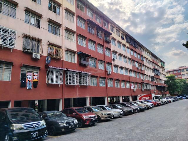 Flat Kelompok Camar 1
