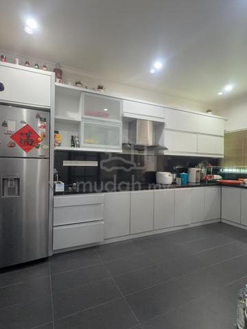 Raja Uda Two story terrace niv3 fully furnished 1