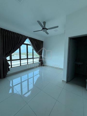 Parc Regency 1