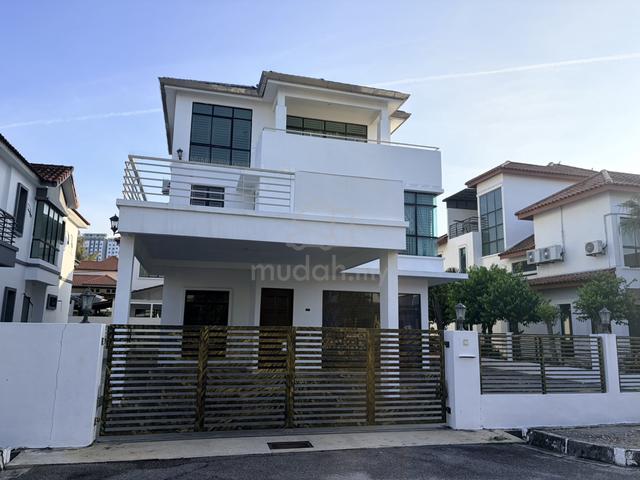 2.5 storey Bungalow for Rent (8mins to Batu Kawan) 1