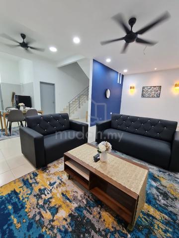 Kulai Eroca hill bungalow house for sale/kelapa sawit 1