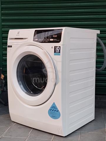 Carousel Image