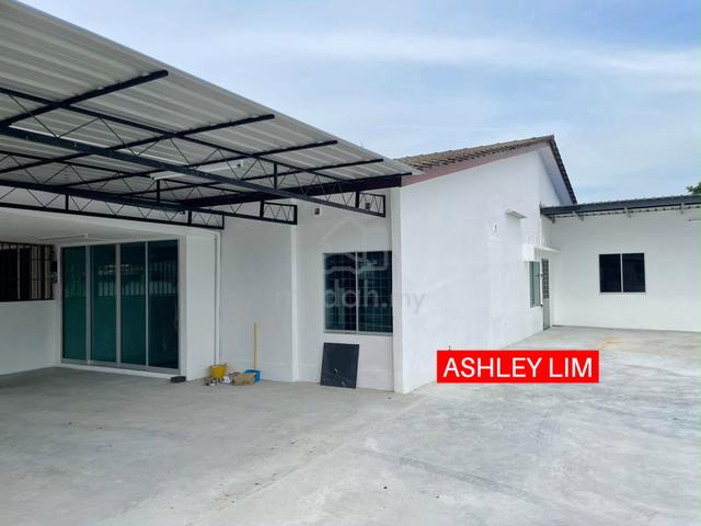 Landed Semi D House Rent Bukit Mertajam 2400sq Newly Painted Unit 1