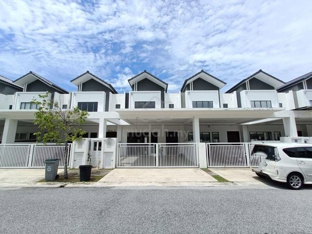 [ SENDAYAN 3200SQFT LANDED ] Freehold Below Market 30% near Grocery 1