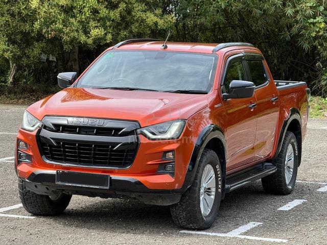 2022 Isuzu D-MAX X-TERRAIN 3.0L (A) - 1