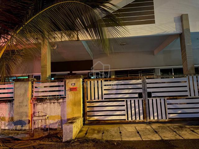 Lokasi Premium Sebelah Universiti Teknologi Petronas Banyak Fasilities 1