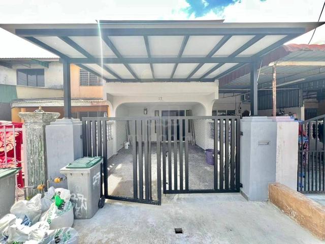 Double Storey Low Cost @ 27 Jalan Lanjut 6, Desa Cemerlang Ulu Tiram 1