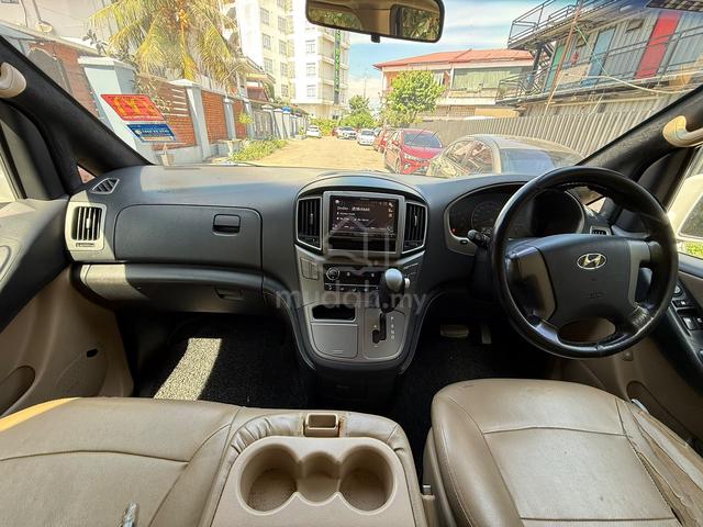 2018 Hyundai GRAND STAREX 2.5 ROYALE MY2014 - 3