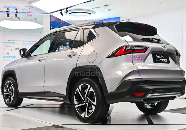 NeW 2026 YARIS CROSS 1.5L HEV & PETROL TOYOTA - 3