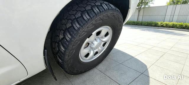TOYOTA HILUX 2.5 MANUAL SINGLE CaB - 5