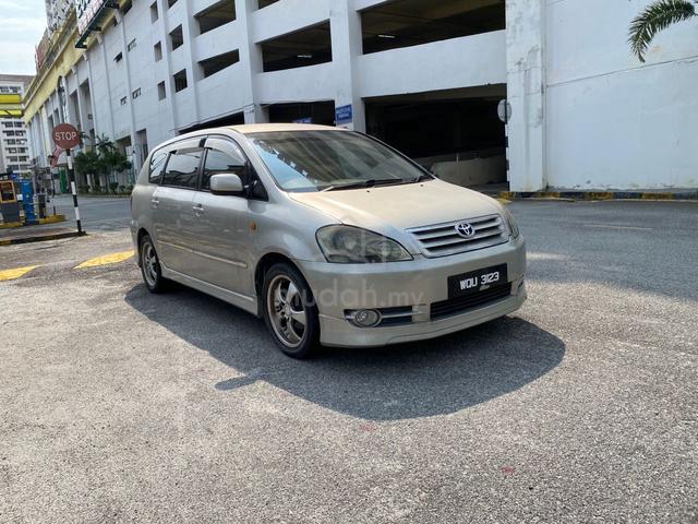2002 Toyota IPSUM 2.4 VVTI (A) - 1