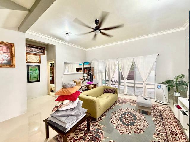 RENO & EXTEND 2  Storey Semi D Cluster Ivory SP 9 Bandar Saujana Putra 1